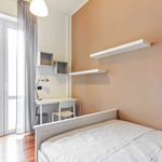 Rent a room of 119 m² in Milano