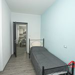 Affitto 6 camera appartamento di 84 m² in Genova