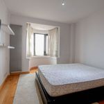 Rent 3 bedroom apartment of 190 m² in Lisbon