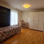 Rent 5 bedroom house of 230 m² in Sollentuna