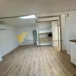 Rent 4 bedroom apartment of 52 m² in Vaison-la-Romaine
