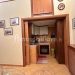 Rent 3 bedroom apartment of 50 m² in Napoli