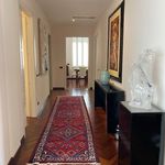 Affitto 3 camera appartamento di 140 m² in Modena