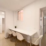 Rent a room of 170 m² in Barcelona