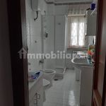 Affitto 5 camera appartamento di 128 m² in Avellino