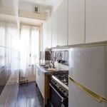 Rent a room of 140 m² in Milan