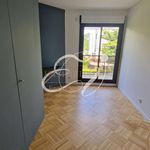 Rent 4 bedroom apartment of 96 m² in Écully