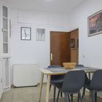 Alquilo 5 dormitorio apartamento de 300 m² en La Castellana