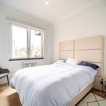 Huur 2 slaapkamer appartement van 119 m² in Brussels