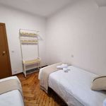 Rent 2 bedroom apartment in Oviedo