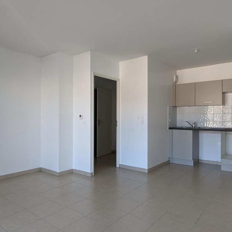 Location appartement  pièce LE LAVANDOU 48m² à 763.33€/mois - CDC Habitat