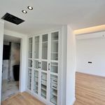 Rent 3 bedroom house of 356 m² in Dubai