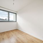 Rent 4 bedroom apartment of 84 m² in London