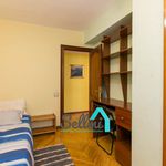 Alquilo 4 dormitorio apartamento de 120 m² en Oviedo
