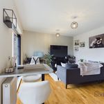 Rent 1 bedroom flat in Chertsey