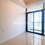 Rent 2 bedroom apartment of 74 m² in Dubai