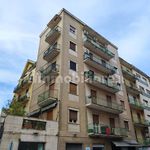 Affitto 5 camera appartamento di 120 m² in Benevento