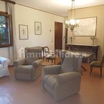 Rent 5 bedroom house of 3150 m² in Palermo