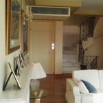 Rent 5 bedroom house of 500 m² in Saronida