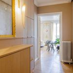 Appartement de 76 m² avec 1 chambre(s) en location à Paris