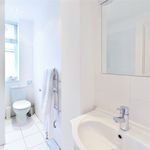 Rent 1 bedroom flat of 421 m² in London