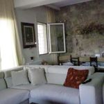 Ενοικίαση 3 υπνοδωμάτιο σπίτι από 350 m² σε Penteli