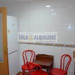 Rent 4 bedroom house of 225 m² in Alcalá de Henares
