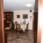 Ενοικίαση 5 υπνοδωμάτιο σπίτι από 200 m² σε Dytiki Achaia