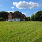 Rent 7 bedroom house of 458 m² in Guildford