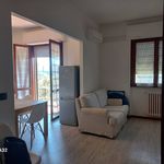 Affitto 4 camera appartamento di 120 m² in Cagliari