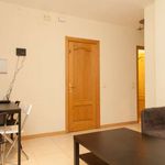 Rent a room of 88 m² in Madrid