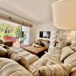 Rent 3 bedroom house of 336 m² in Marbella