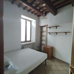 Rent 2 bedroom apartment of 65 m² in Macerata