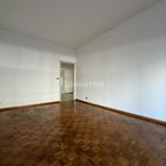 Affitto 3 camera appartamento di 163 m² in Torino