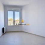 Rent 3 bedroom apartment of 54 m² in Perpignan