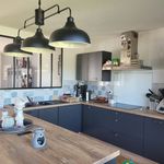 Rent 4 bedroom house of 117 m² in Vertain
