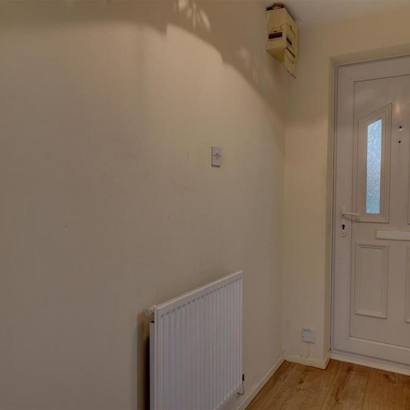 2 bedroom terraced house to rent Four Pools