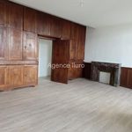 Rent 3 bedroom apartment of 101 m² in Oloron-Sainte-Marie