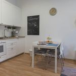 Rent 3 bedroom apartment of 50 m² in Zagreb