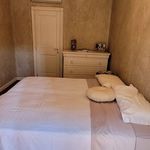 Affitto 5 camera casa di 335 m² in Desenzano del Garda