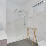 Rent 2 bedroom apartment of 100 m² in Funchal