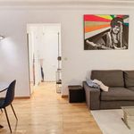 Rent 2 bedroom apartment of 44 m² in Paris