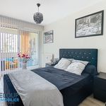 Rent 3 bedroom apartment of 74 m² in Mont-Saint-Aignan