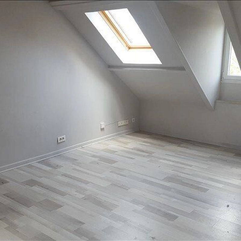 Louer appartement de 2 pièces 35 m² 395 € à Saint-Quentin (02100) : une annonce Arthurimmo.com