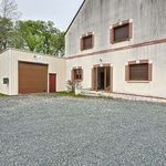 Appartement de 260 m² avec 1 chambre(s) en location à Neung-sur-Beuvron