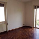 Affitto 5 camera appartamento di 120 m² in Terni