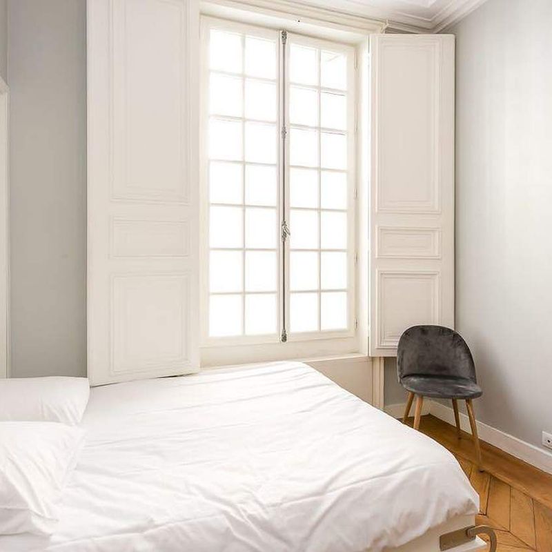 Appartement de luxe avec 1 chambre dans le 8ème arrondissement de Paris, undefined: 50 m² — #4471