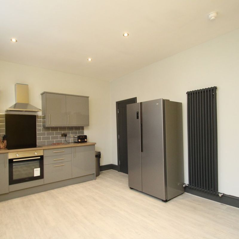 room for rent at Room 2, Nowell Crescent, Harehills, United Kingdom