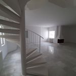 Ενοικίαση 3 υπνοδωμάτιο σπίτι από 300 m² σε Voula