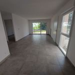 Rent 3 bedroom apartment of 66 m² in Montrabé